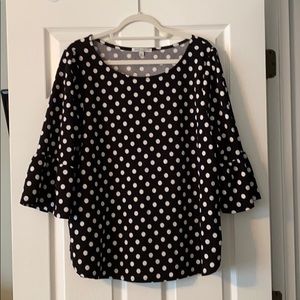 Black & White Polka Dot top.  Very cute sleeve!